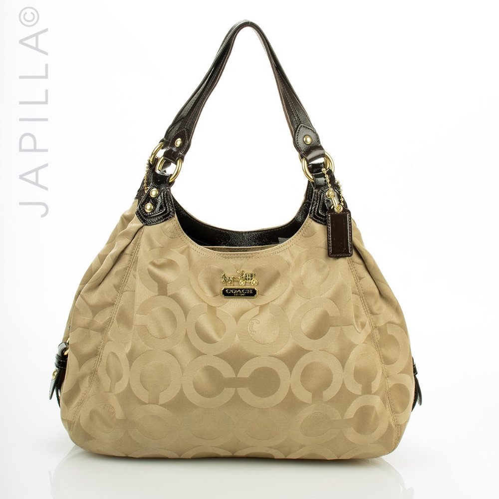 COACH MAGGIE XL SHOULDER BAG